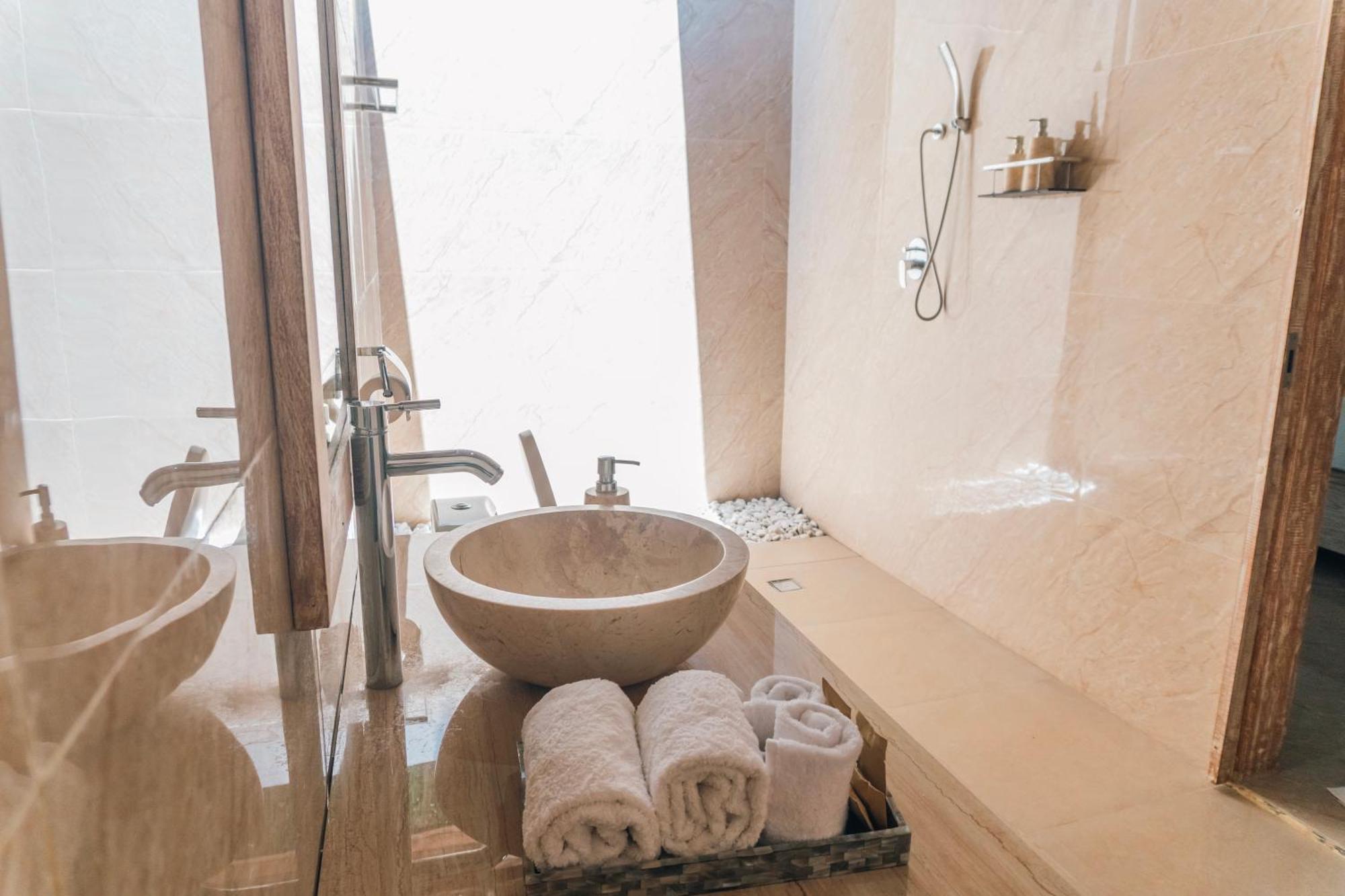 Caspla Resort By Loccal Collection Batununggul Εξωτερικό φωτογραφία